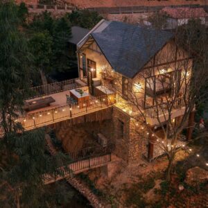 QUIN HOUSE 2PN